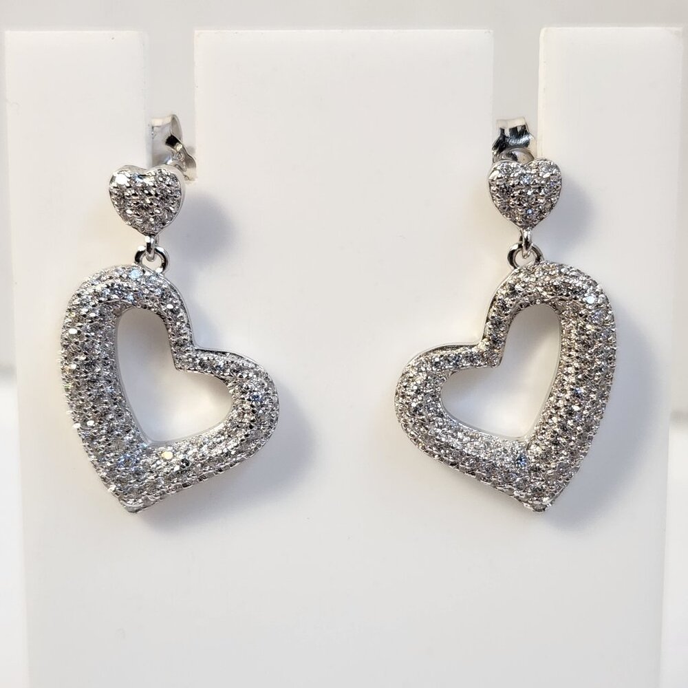 Silky NIB VTG 925 White Diamond Semi Puffy Paved Heart Stud Earrings 2013